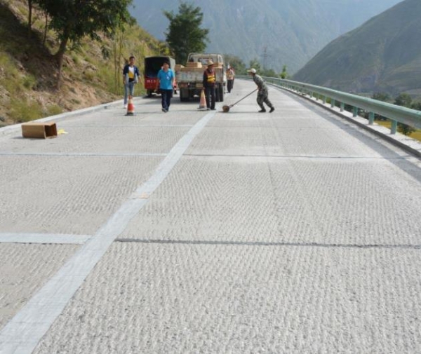 抗裂貼寬度應該怎么選?